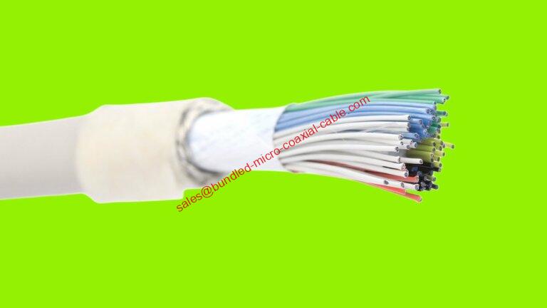 Conxunto de cable coaxial multiconductor flexible multi-vuelta especializado en paquetes